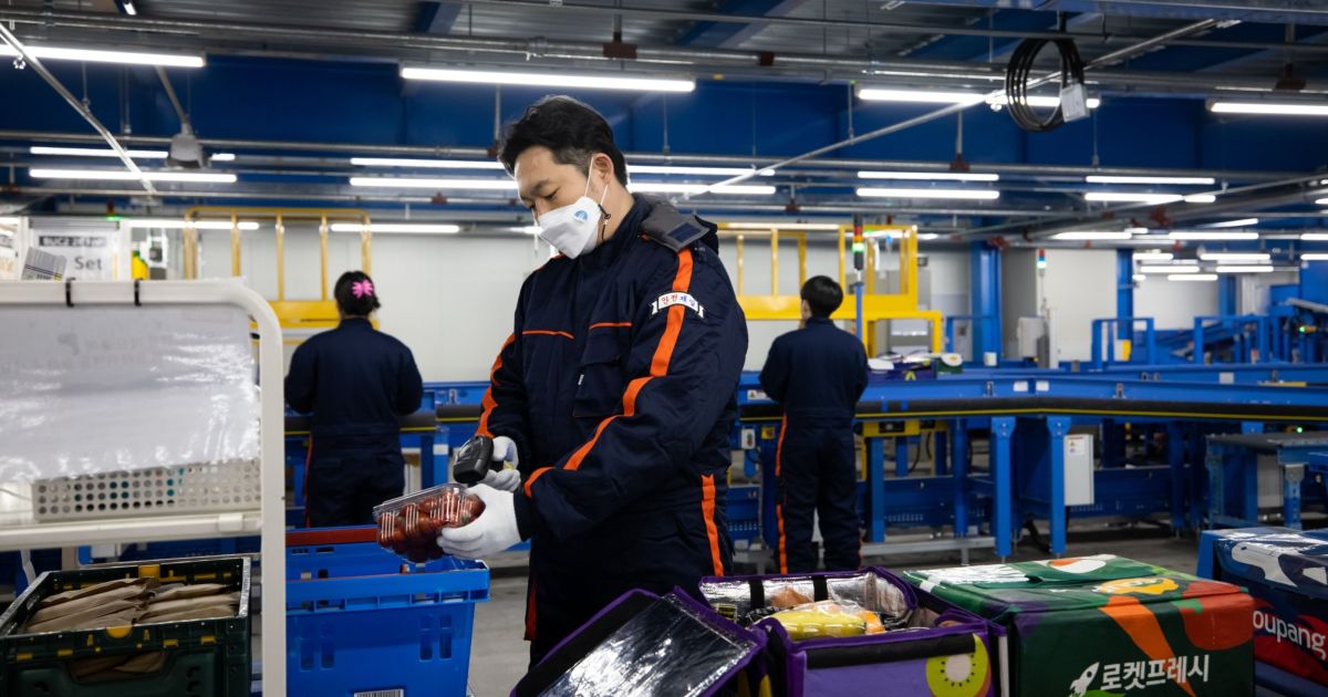 Employees at Amazon of South Korea deliver ‘boiling pot’ conditions