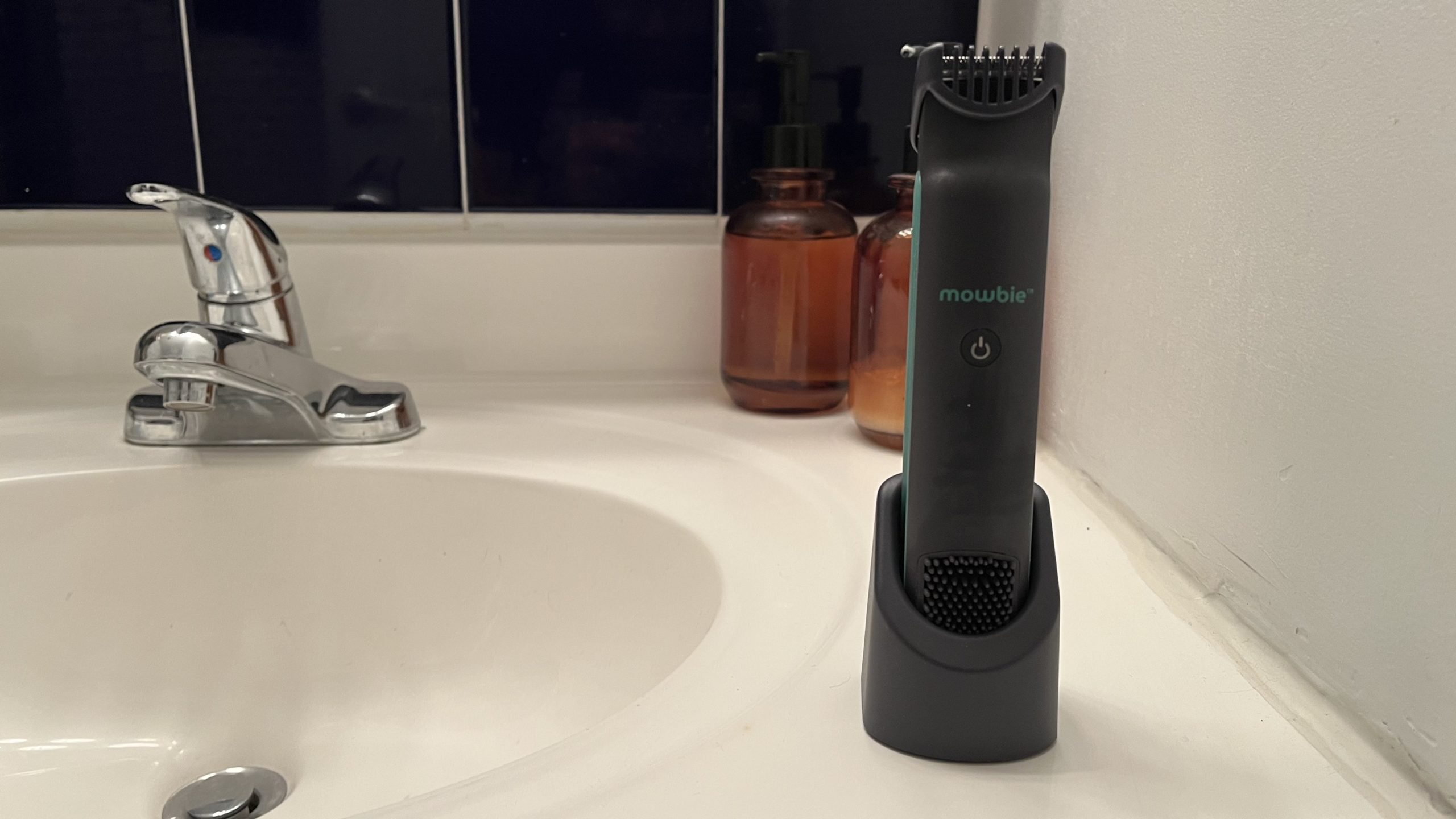 Mowbie beard trimmer review