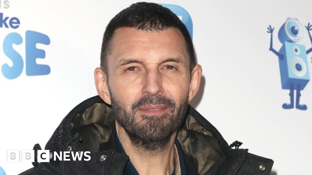 Tim Westwood: BBC launches inquiry into response to claims against DJ