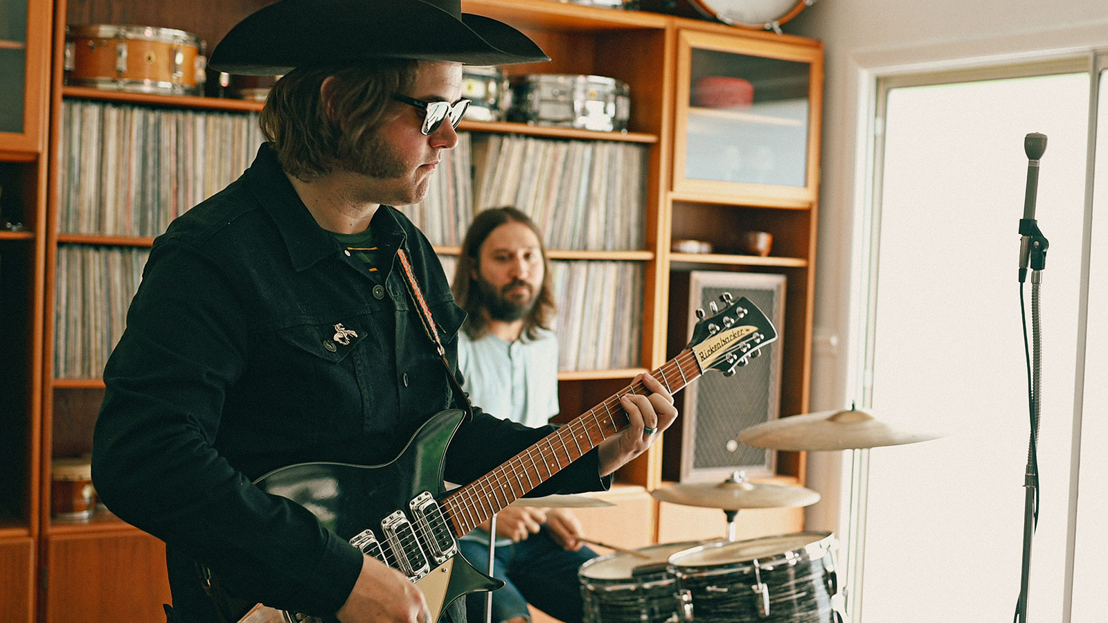 Andrew Gabbard: “My treasure for Firebirds
comes from Neil Young on sage of he had a Firebird pickup in his Goldtop and they shapely slash by blueprint of”