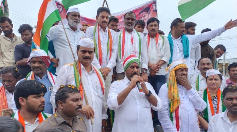 Cong takes out ‘Azadi ka Gaurav Yatra’