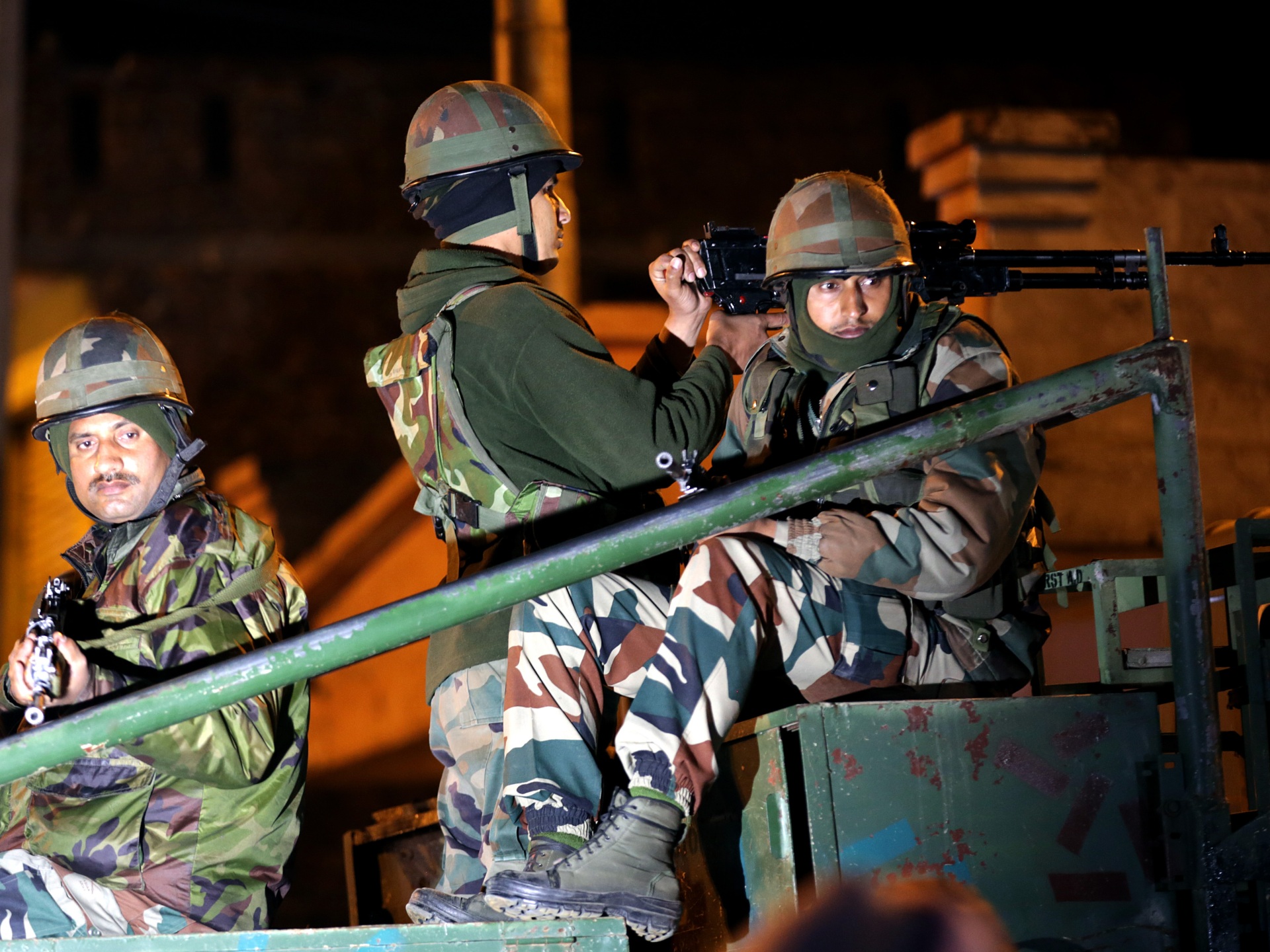 Kashmir rebels storm India army camp; 3 troopers, 2 attackers die