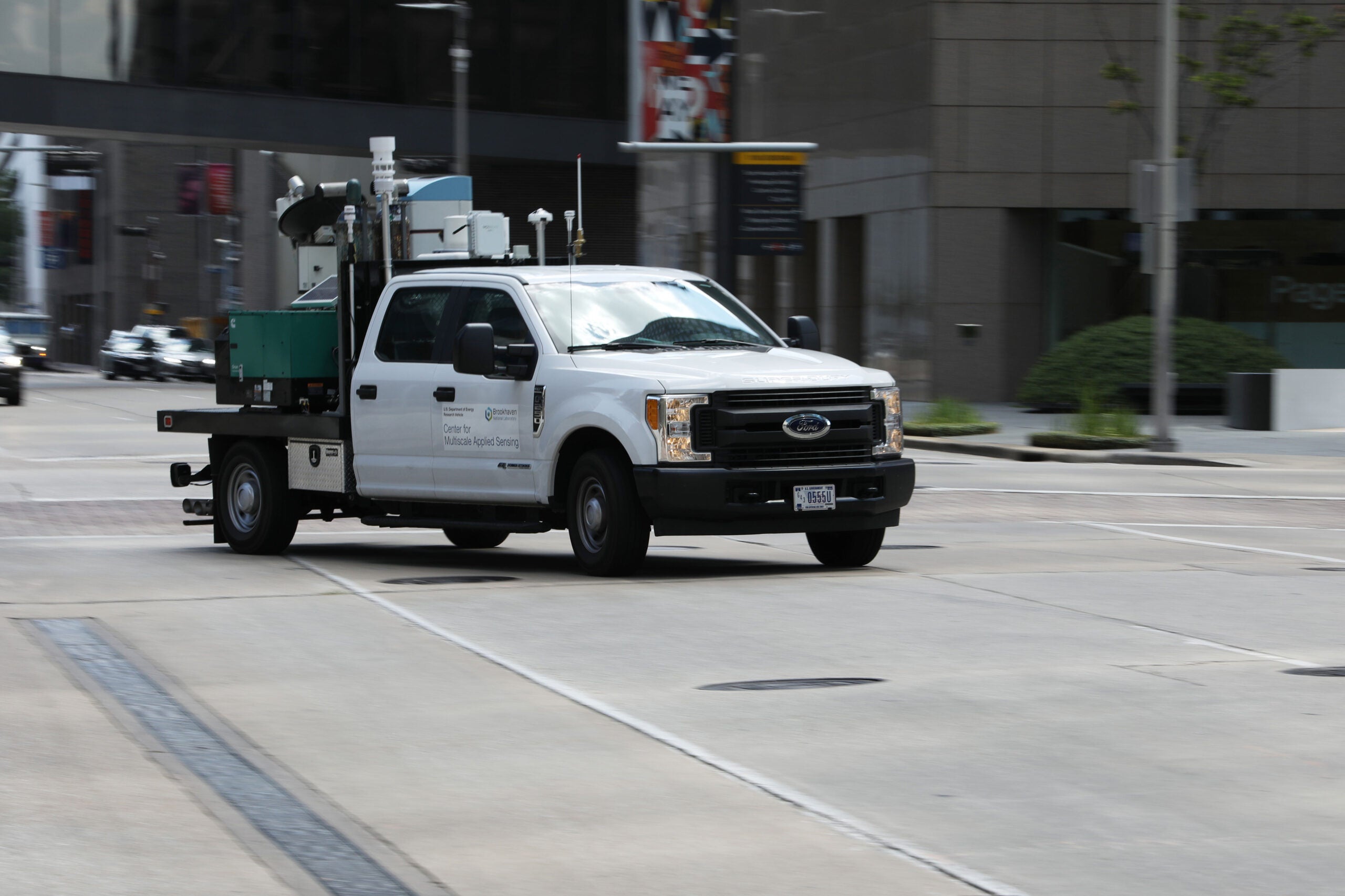 A decked out laser truck is serving to scientists realize metropolis heat islands