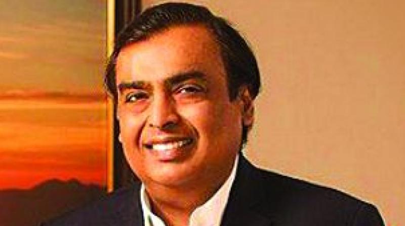 Jeweller arrested for giving loss of life threats to Mukesh Ambani