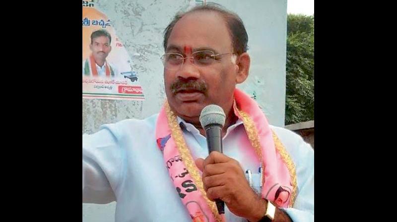 Choutuppal TRS MPTC, host of followers to be a part of BJP over Munugode candidature