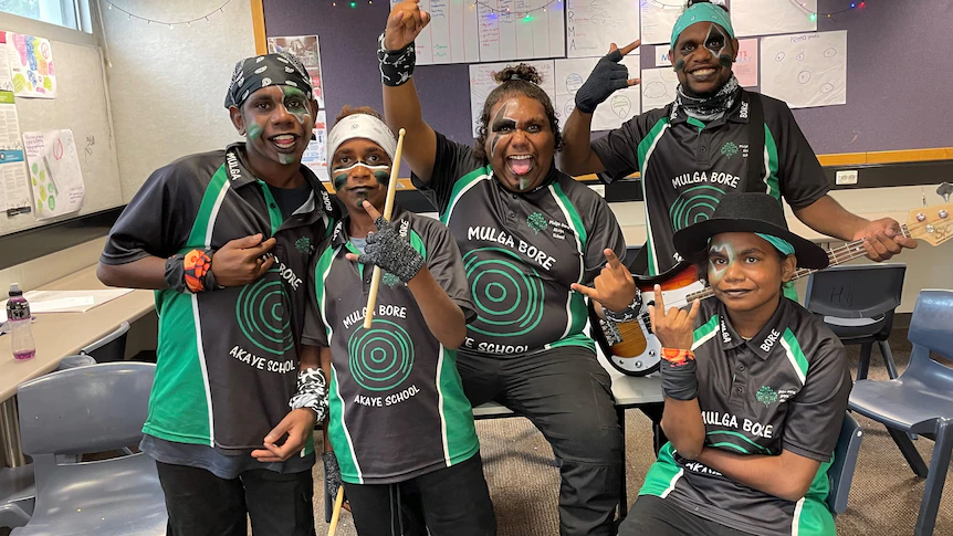 Mulga Bore Laborious Rock Band to commute from far-off community to assist track legends KISS at final Australian demonstrate – ABC News