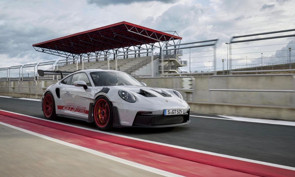 Porsche Launches Le Mans-Inspired 911 GT3 RS That Can Make 0-100kmph In 3.2 Seconds