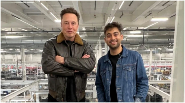 Elon Musk in a roundabout diagram meets his ‘on-line’ friend from India in Texas. Desi Twitter reacts