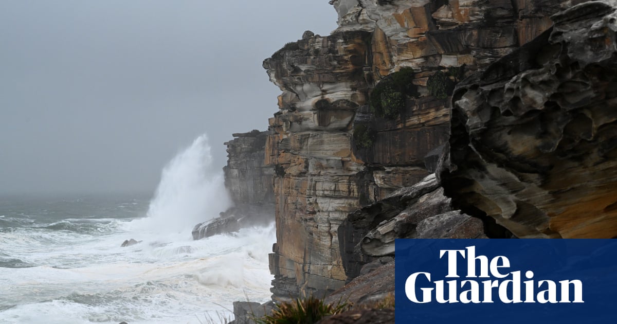 Climate tracker: strong wind and heavy rain to continue in Australia – The Guardian