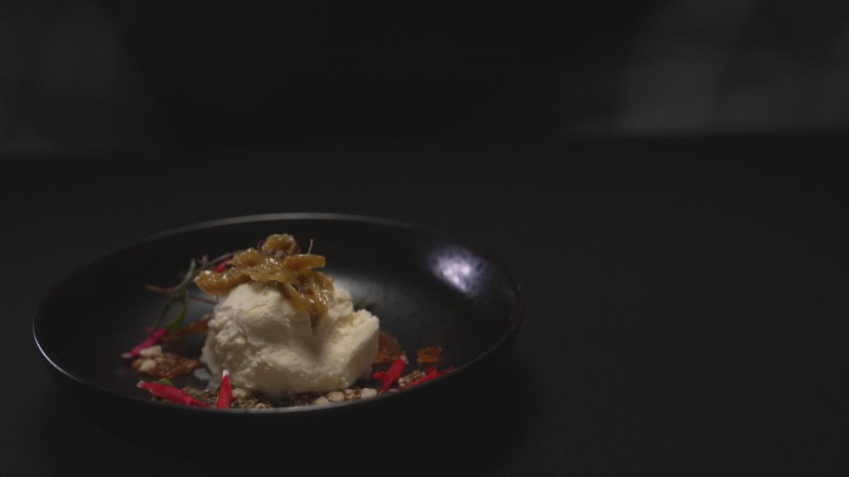 Kakadu Plum Ice Cream with Bushtucker Brittle: Matt & KT recipe