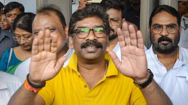 Jharkhand CM Hemant Soren’s political fate hangs in balance over mining lease case | Top Points