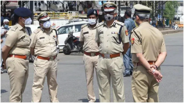 Stone pelting in Vadodara during Ganesh procession sparks communal tension, 13 detained