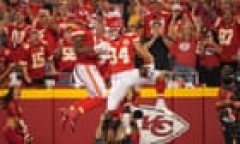 Jaylen Watson goes from Wendy’s to pick-six hero as Chiefs beat Chargers