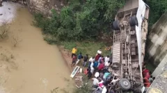 6 dead as bus falls under river in Jharkhand’s Hazaribag, numerous feared caught