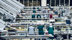 Apple moves some iPhone 14 production from China to India