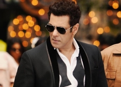 Salman Khan selects a dapper appearance in the fresh still of Kisi Ka Bhai Kisi Ki Jaan; see pic