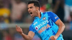 Deepak Chahar is a better-skilled bowler in present situation compared to Bhuvneshwar Kumar: Harbhajan Singh