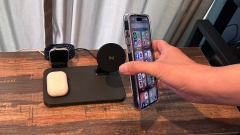 Mophie breeze+ 3-in-1 Wireless Charging Stand Review: Almost a Triple Threat