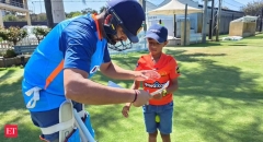 View video: 11-year-old kid impresses Indian skipper Rohit Sharma with his bowling