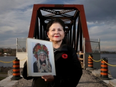 Chief William Commanda Bridge officially devoted