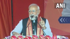 Telangana desires people-first politics, not family-first: PM Modi