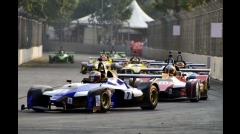 Indian Racing League offers individuals of Hyderabad a taste of race automobiles in their yard