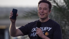 Layoffs continue at Twitter however Elon Musk might start employing quickly