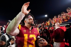 Caleb Williams Propels No. 5 USC Past Notre Dame 38-27