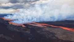 Hawaii’s Mauna Loa appears for the very first time in 38 years. What occurs next?