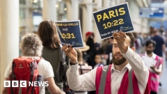 Eurostar security personnel to strike in run-up to Christmas