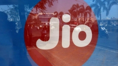 Fed up with charging every other month? Examine Jio strategies with 365 days credibility, endless information and calling