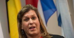 Previous Transgender Navy SEAL to Resume Living as a Man