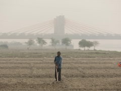 Air contamination blights India’s capital – Al Jazeera English