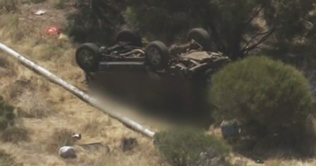 3 brother or sisters make it through in Australian Outback for 55 hours after auto accident that eliminated moms and dads – NBC News