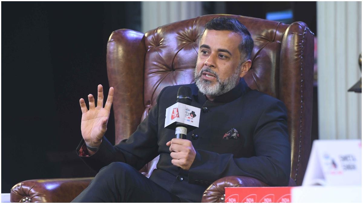 How reality shows collect TRP in the name of emotion, Chetan Bhagat told the truth