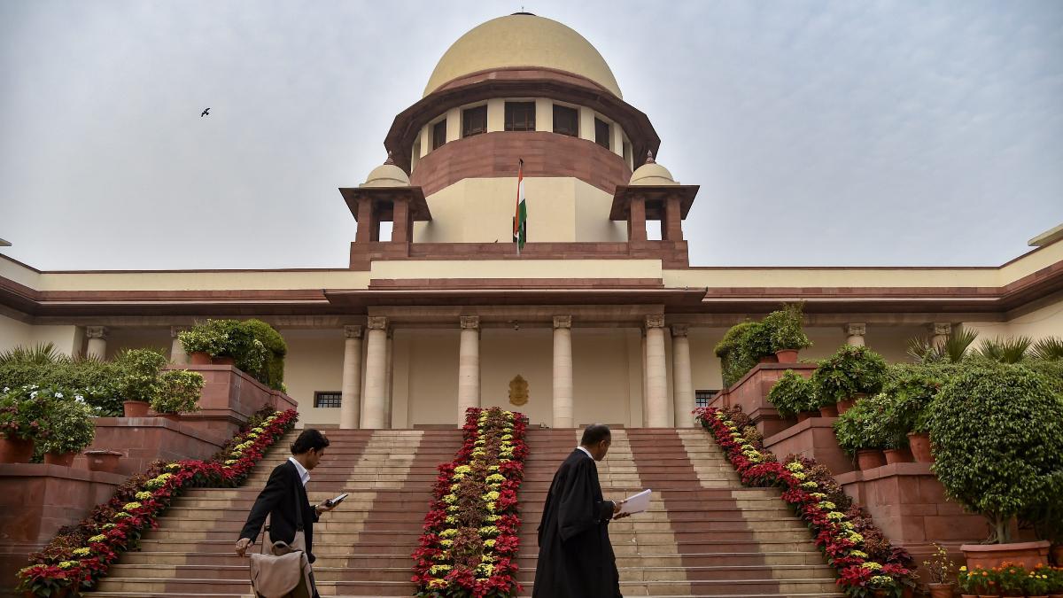 Judiciary and government face to face again regarding collegium system