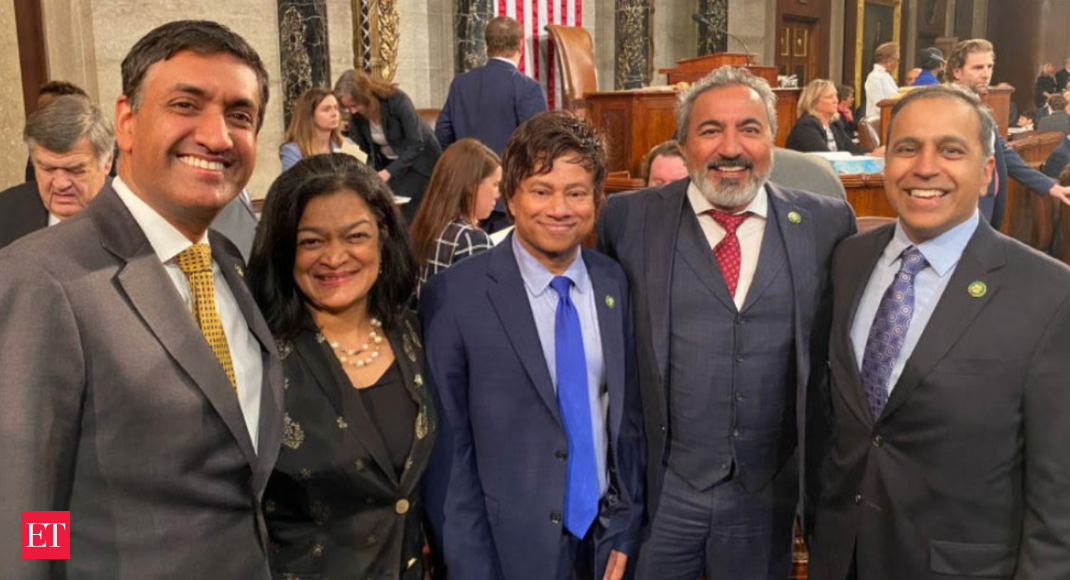 Samosa caucus sizzles, showing the variety of America