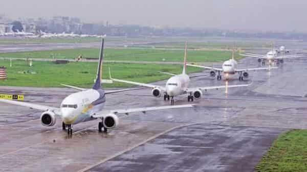 India air guest traffic up 47% in 2022|Mint