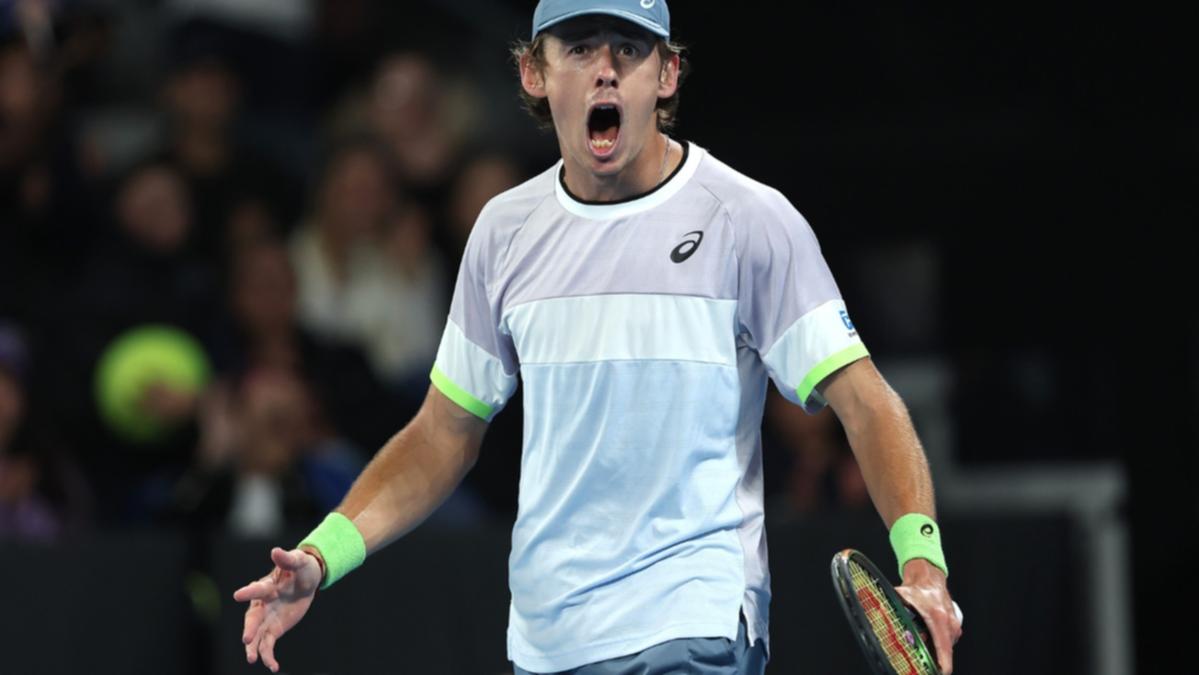 Alex de Minaur gets rid of Adrian Mannarino in gruelling three-hour fight to continue Australian Open charge