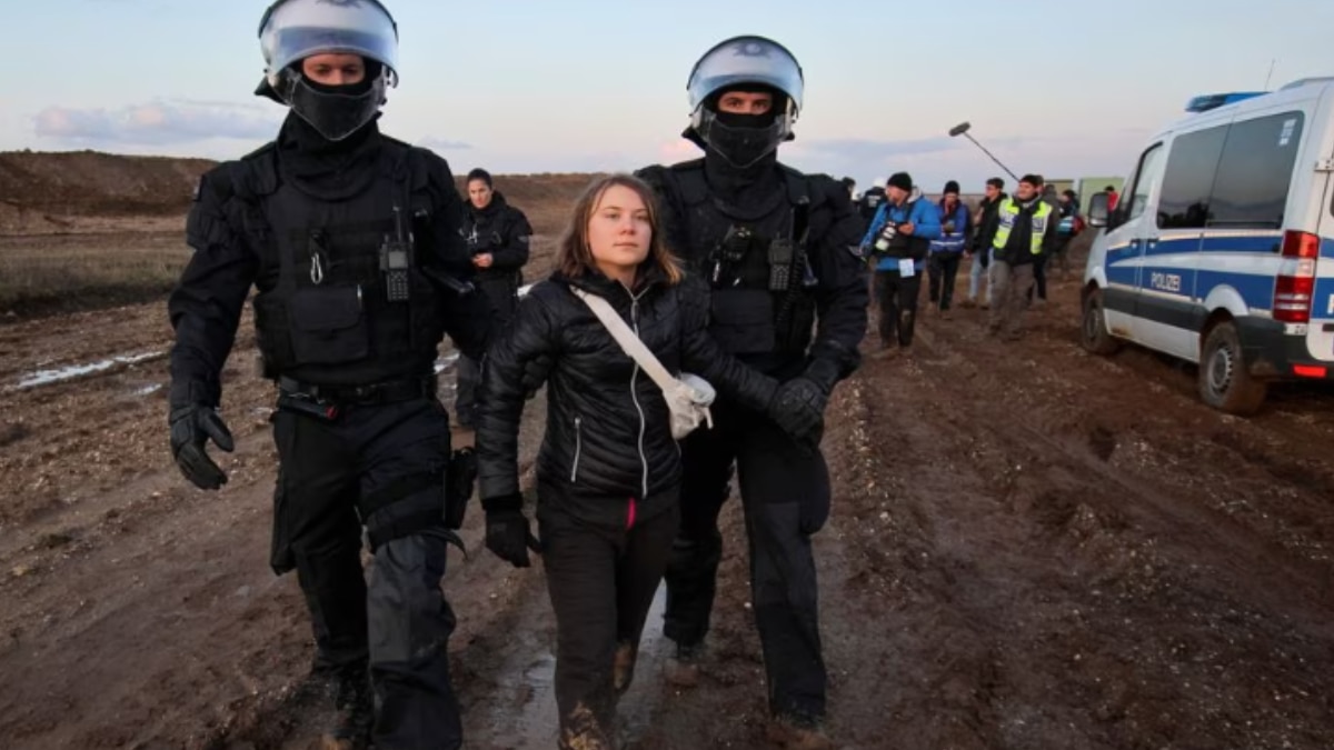 Germany: Climate activist Greta Thunberg in custody, protesting against coal mine