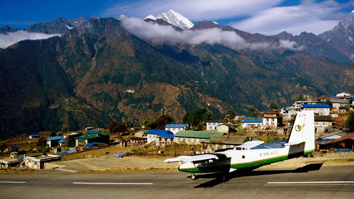 Nepal's 6 most dangerous airports, breath stops at the time of landing