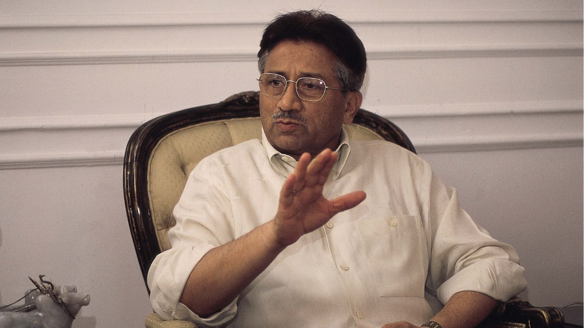 When Musharraf had to flee from his own country, Britain died in Dubai… Full timeline