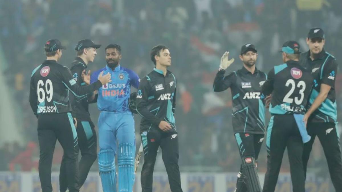 Ind vs NZ: Team India lost sweat even in scoring 100 runs, won like this in the last over