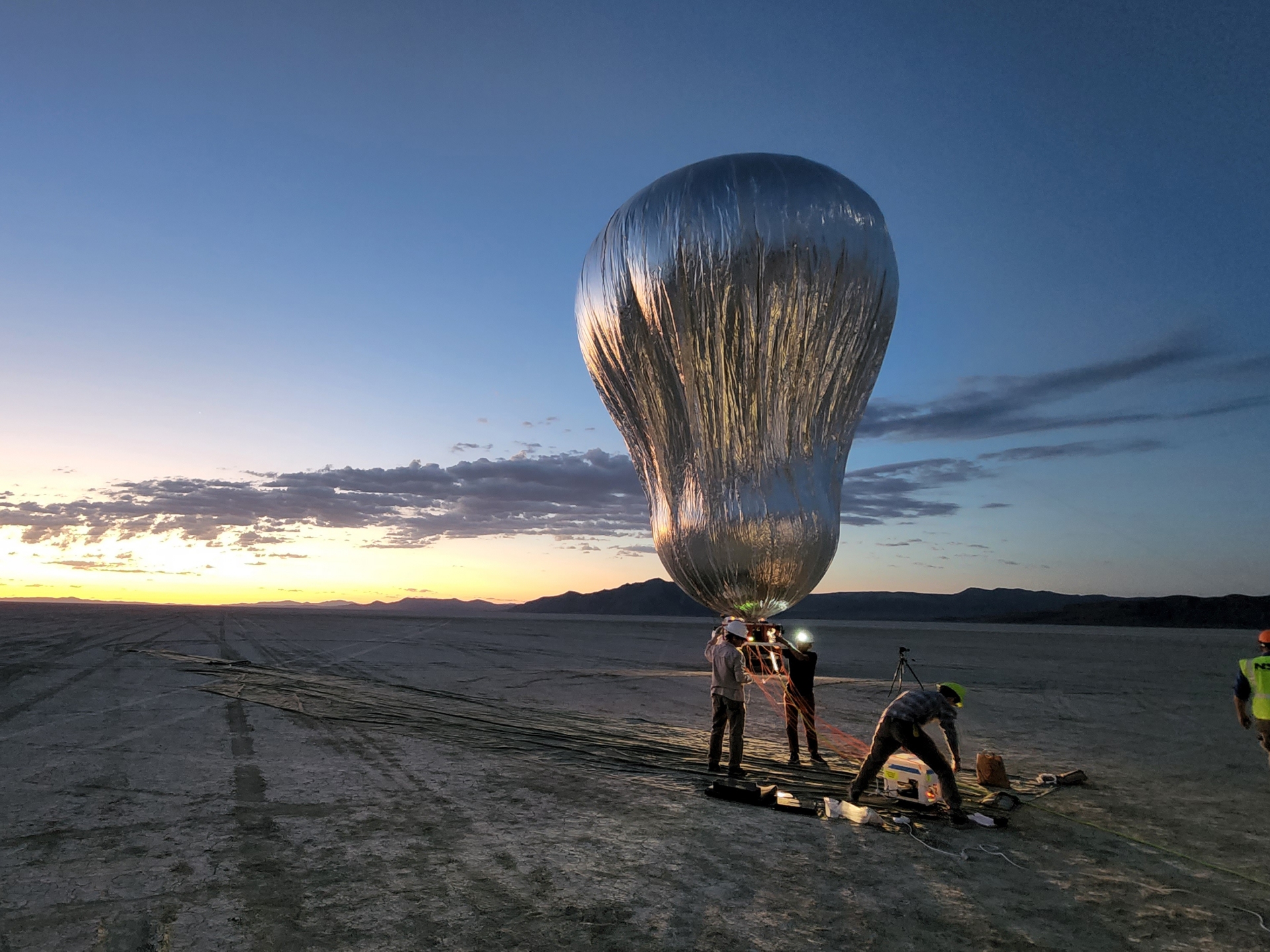 Balloons, ‘items’– what’s in the sky above the United States?