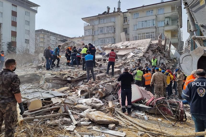 Fresh earthquake shocks Turkey, eliminating one and flattening more structures