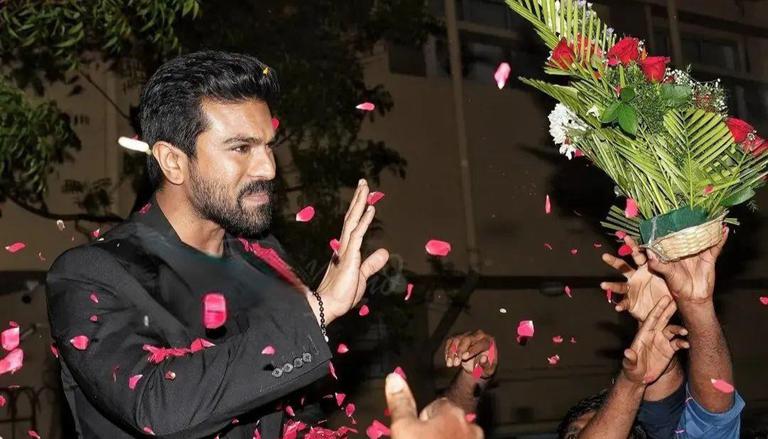 Ram Charan fans blissful after RRR star returns house to Hyderabad|Enjoy|Regional Indian Cinema