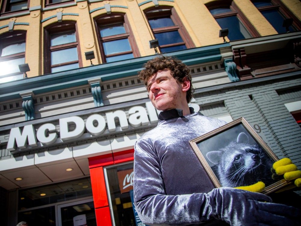 Street groups hold march to honor Rideau Street McDonald’s