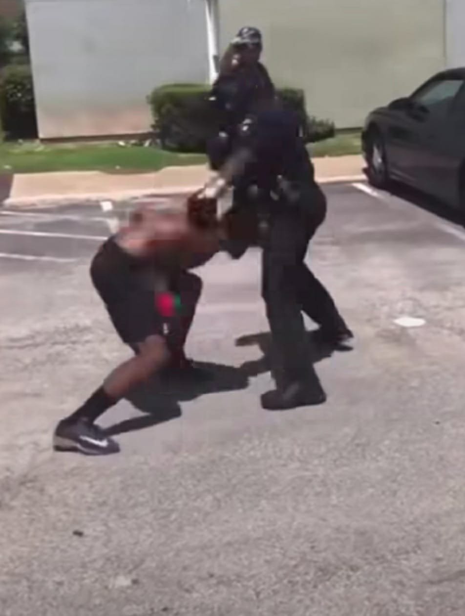 “I Knocked Out Tons of Police”: Viral Boxing Match Between Cop and Man Becomes Internet’s Latest Hot Topic