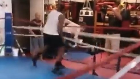 Fans Satisfied After Watching ‘Coward’ Boxing Bully Get Beat Up by a 16-Year-Old