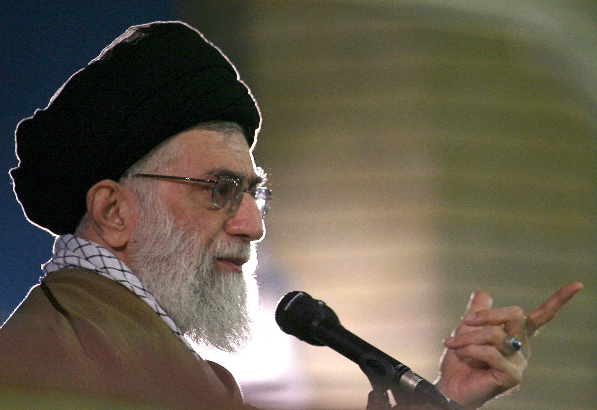 Iran’s Khamenei states United States wishes to keep Ukraine war going